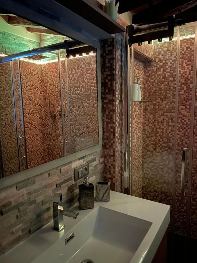 Apartmán Il Cappellaio Matto Livorno Exteriér fotografie